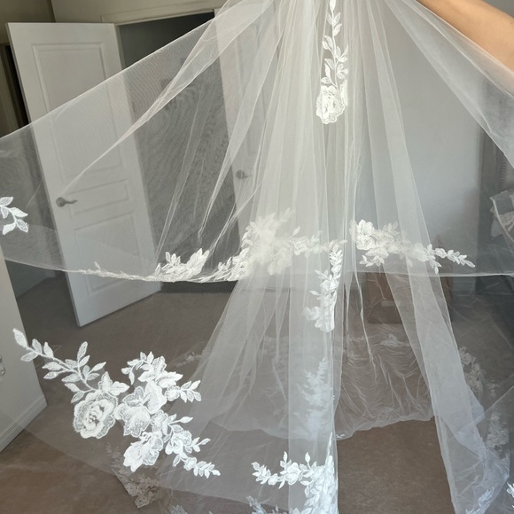 WEDDING VIEL - Picture 15 of 15